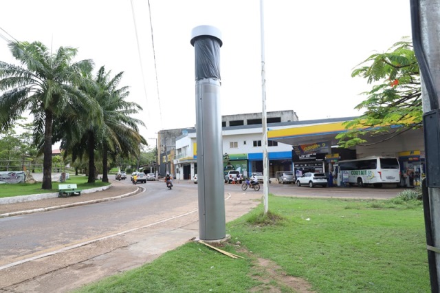 Segup começa a instalar totens com câmera de reconhecimento em Marabá