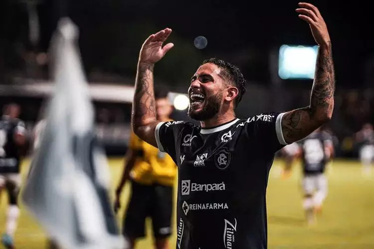 Com passagens por Remo e Paysandu, Leandro Carvalho é anunciado pelo Águia de Marabá