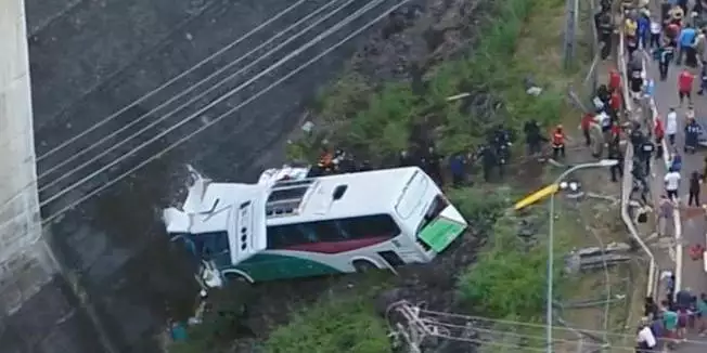 Acidente com ônibus do IFPA em Tucuruí: sobreviventes relatam à PC problemas no freio do automóvel