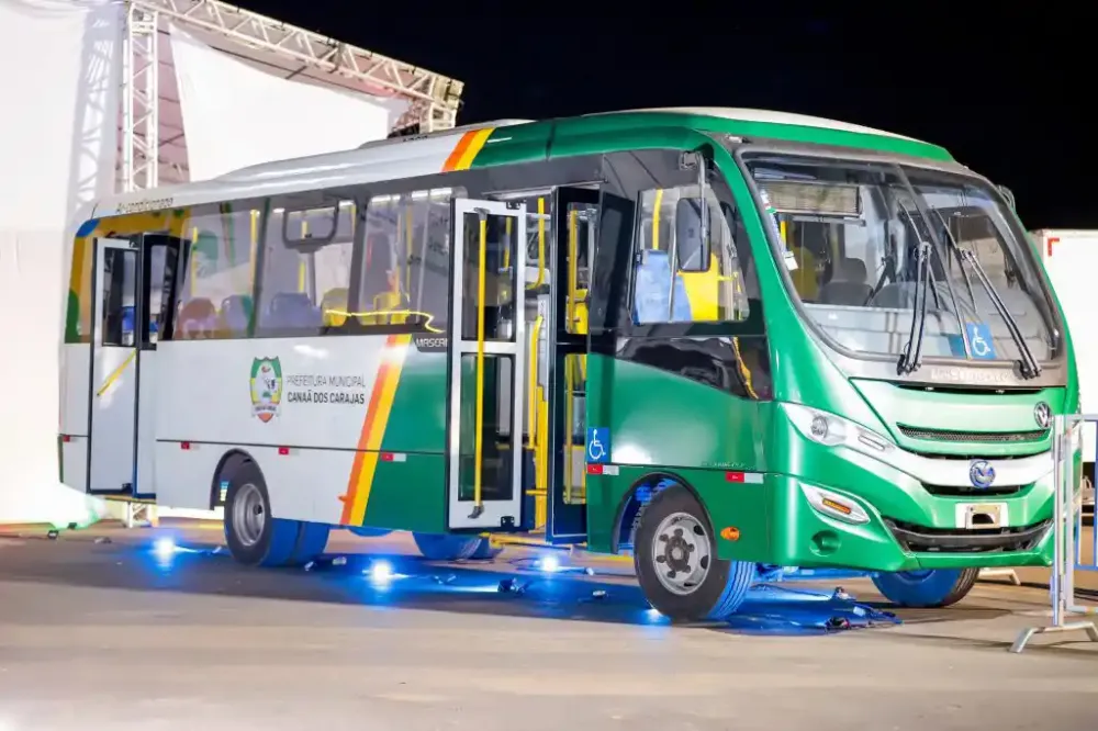 Transporte público de Canaã dos Carajás é apresentado à população