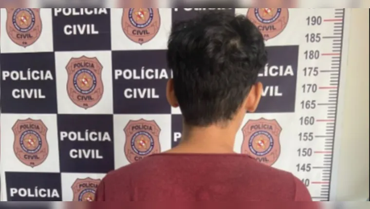 PC prende homem por armazenar conteúdo pornográfico infantil