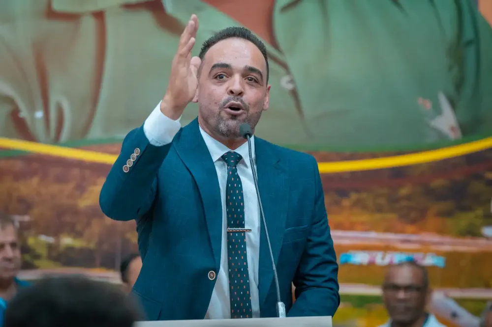 Aurélio Goiano é diplomado prefeito de Parauapebas: “Serei um soldado desta população”