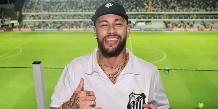 Santos prepara lançamento de camisa azul para celebrar retorno de Neymar