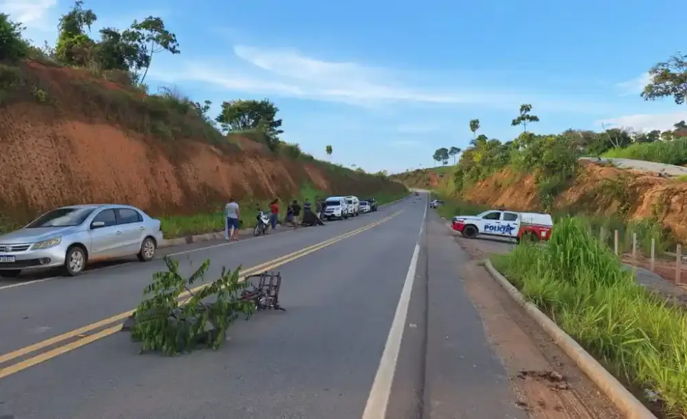 Ciclista morre atropelado por carro na Transamazônica