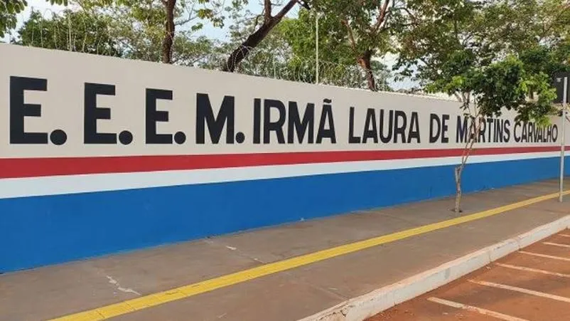 Recém reformada, escola estadual enfrenta problemas de infraestrutura, limpeza e falta de professores em Canaã dos Carajás