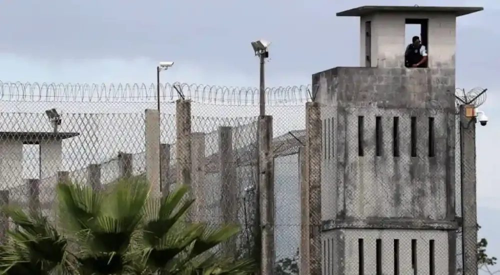Relatório do governo revela aliança inédita entre PCC e CV