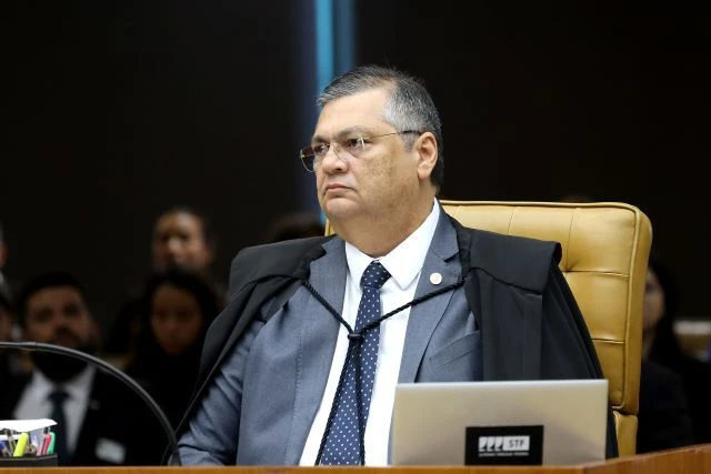 Dino determina regras mais rígidas para as “emendas Pix” após R$ 469 milhões sem transparência