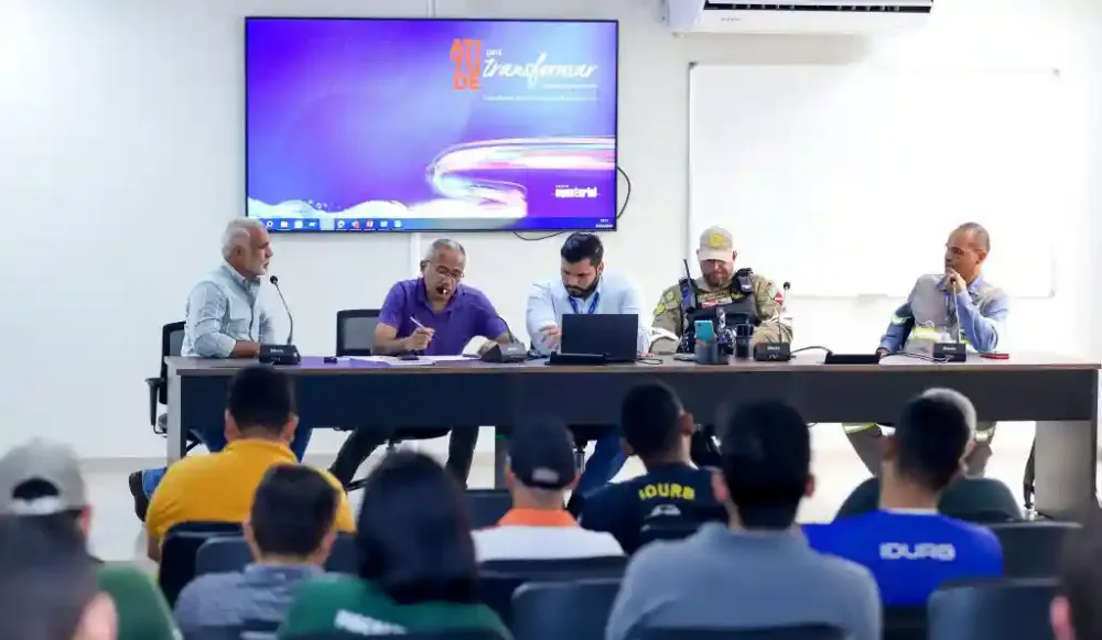 Prefeitura de Canaã dos Carajás e Equatorial reúnem com provedores de internet sobre a regularização do uso dos postes de energia 