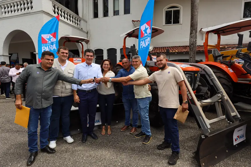 Governo do Pará entrega equipamentos para fortalecer a agricultura familiar