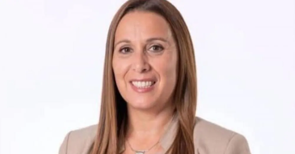 Vereadora morre após ser baleada pelo filho de 14 anos