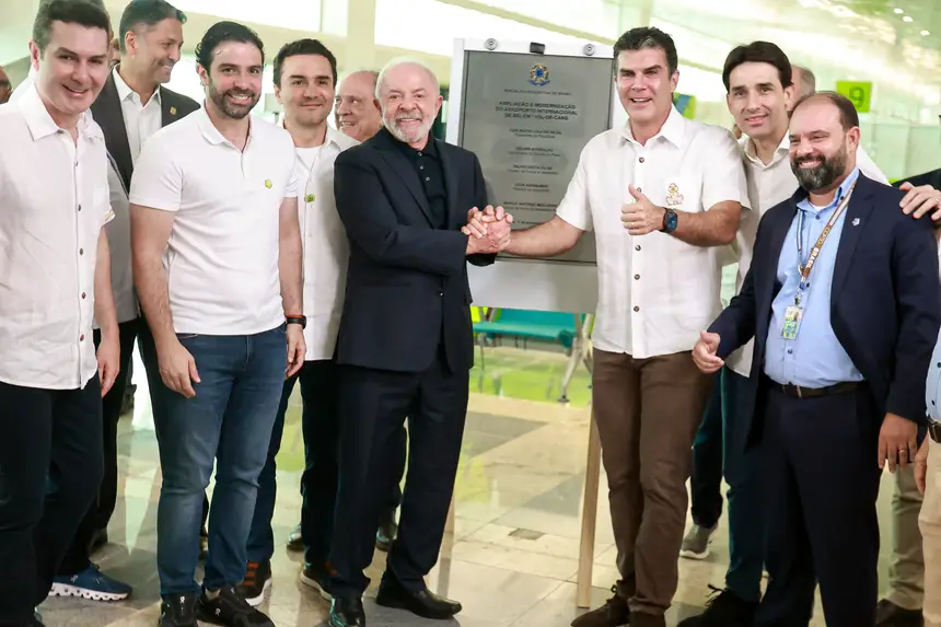 Helder e Lula entregam ampliação do Aeroporto Internacional de Belém