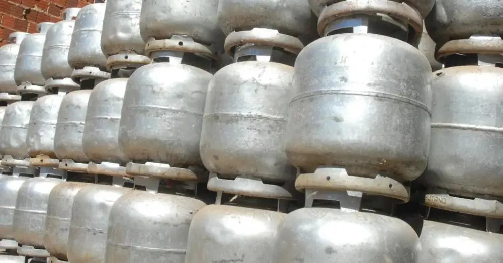 Caixa começa a liberar vale-recarga do Programa Gás do Povo