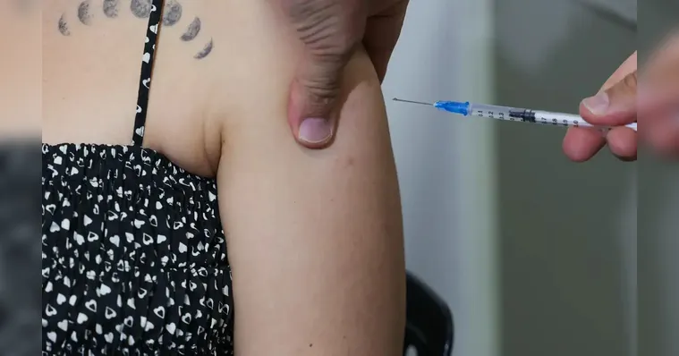 Anvisa diz que vacina contra HPV previne vários tipos de câncer
