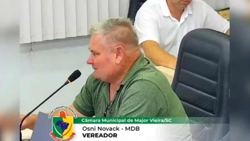 Vereador sugere matar cães soltos e fala gera revolta em SC