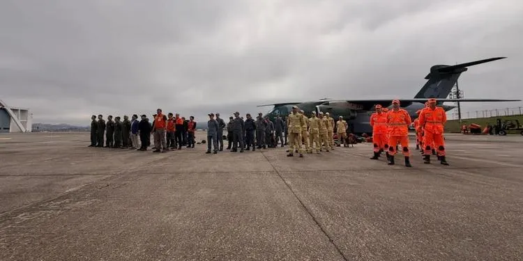 Governo federal resgata 13 brasileiros na Venezuela após terremoto fechar aeroporto da capital