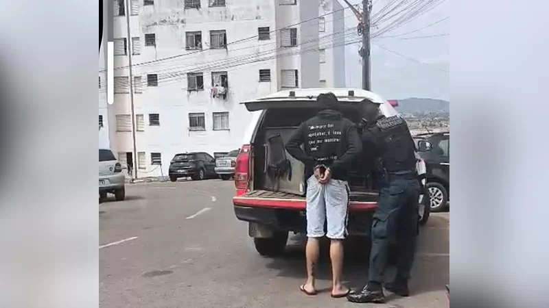 PM prende homem com dezenas de ecstasy em formato de abacaxi no Alto Bonito