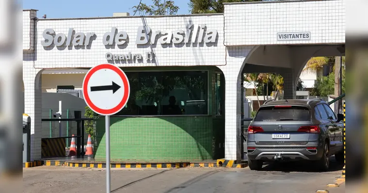 Moraes pede parecer da PGR sobre proibição de visitas a Bolsonaro