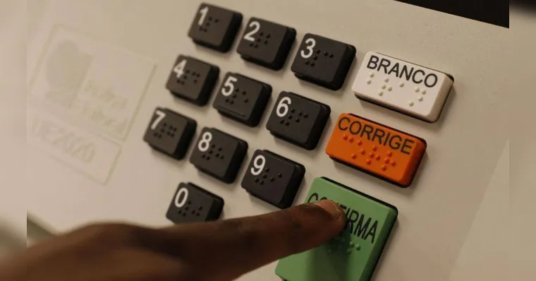A votação nas eleições 2026 vai servir de prova de vida para o INSS | Fernando Frazão/Agência Brasil