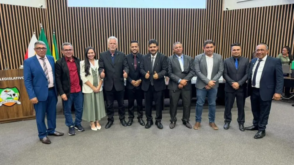 Câmara de Canaã dos Carajás elege Flávio Gomes para presidência