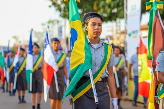 Milhares de canaenses celebram Dia da Independência em Canaã