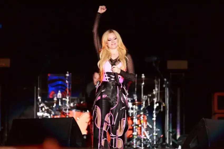 Rock in Rio subestima público de Avril Lavigne e fãs são prejudicados 