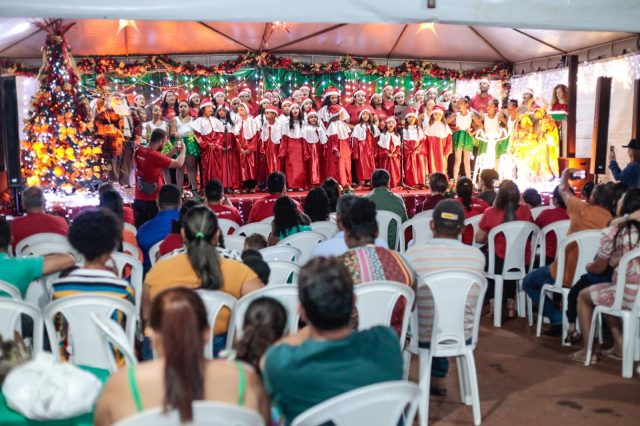 Prefeitura festeja o Natal com a Comunidade na Vila dos Imigrantes